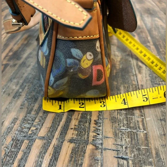 Dooney & Bourke  •Rare• Bee Mini Shatchel Bag - Picture 15 of 16